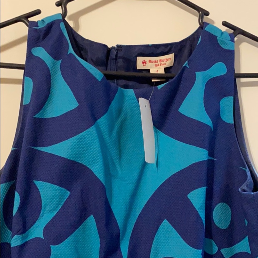 Cute geo print sheath dress